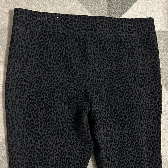 High-Waisted Stevie Black Leopard Print Pants Women's Size L - Picture 7 of 9